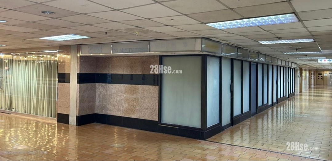 💥Great investment opportunity! Rare and attractive double-unit commercial shop for sale in the same area at a special flat price (no commission)💥63438902893571114