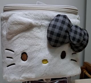 （分類：）位於 。 由 declutterinlife 提交（商品編號 1341012524，圖片 1）。簡介： 。