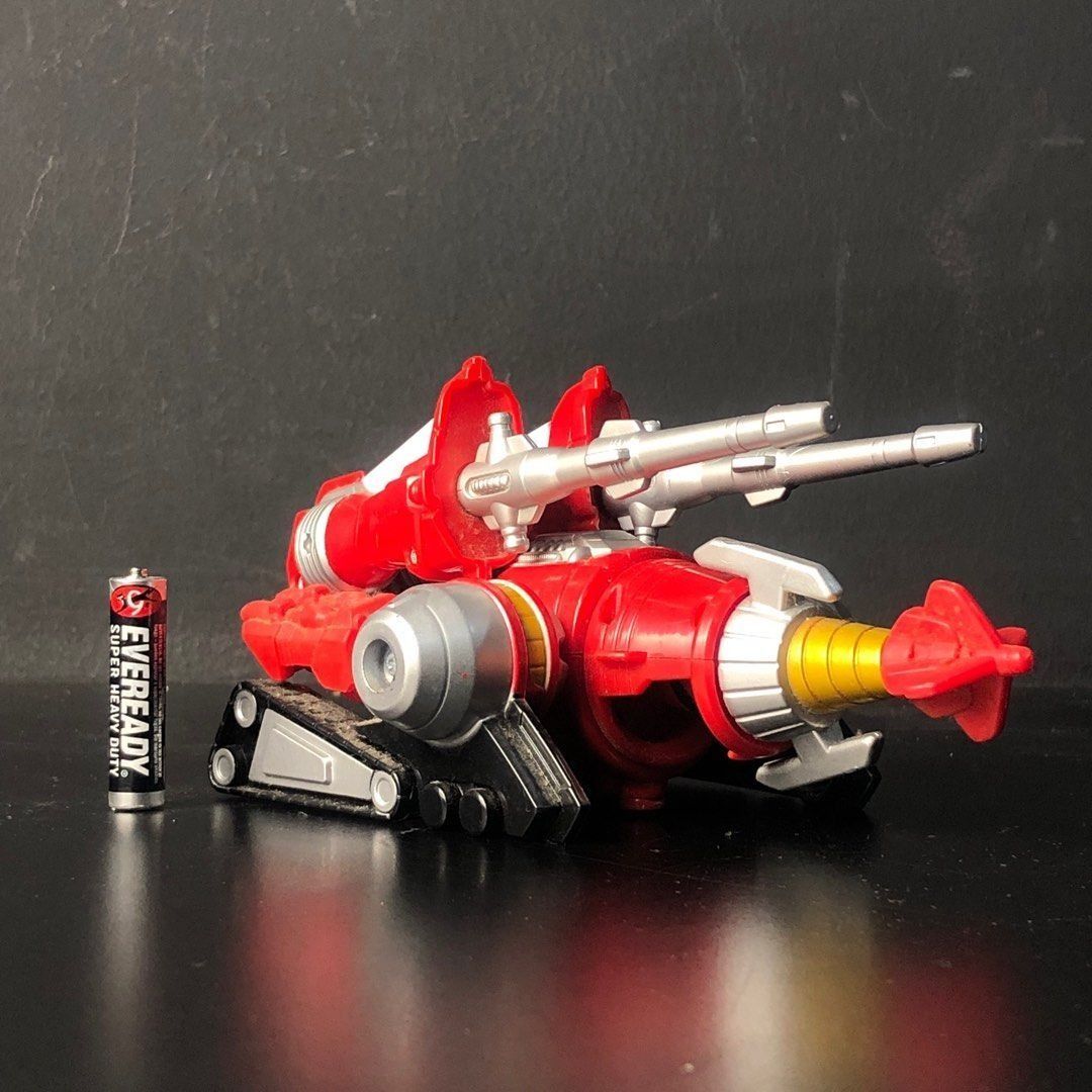 BANDAI Power Rangers Operation Overdrive Red Turbo Drill Ranger ...