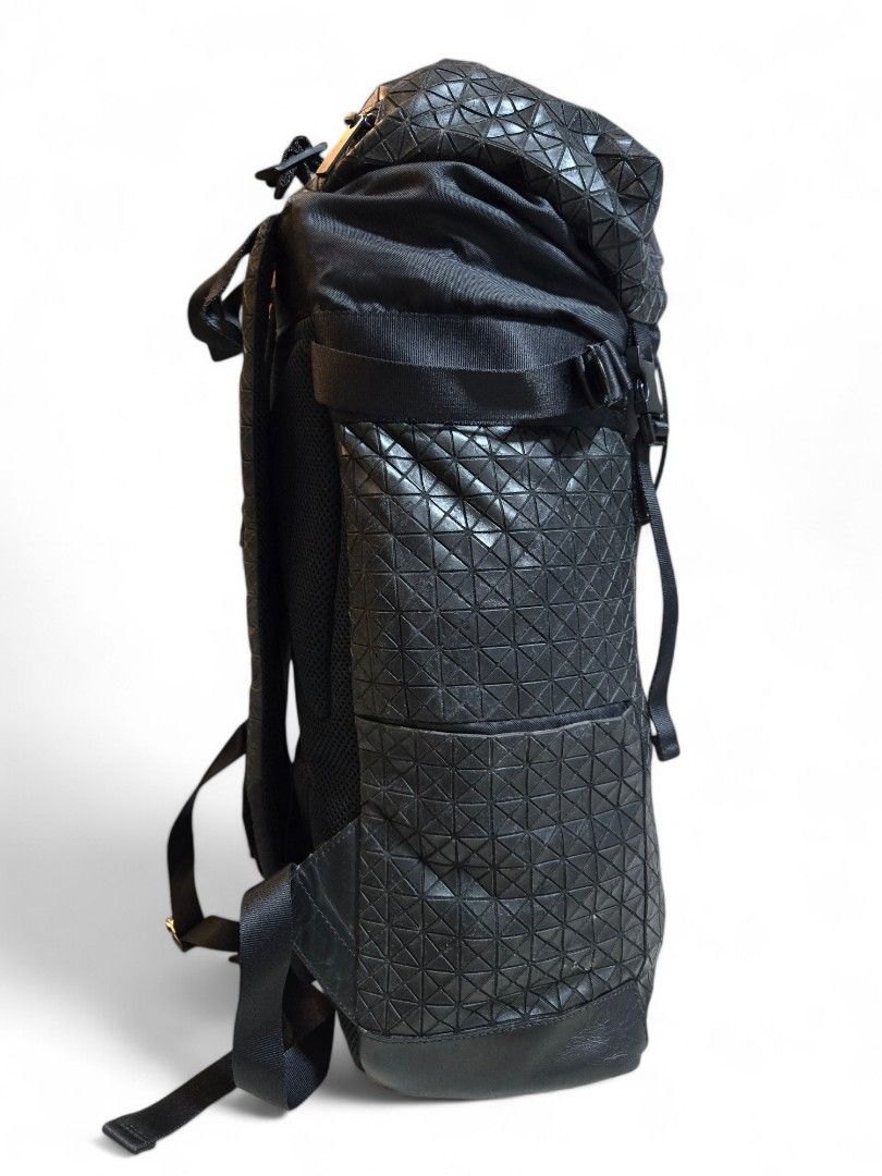 Baobao Issey Miyake hiker backpack (Category: Luxury Bags & Wallets) located in Cabuyao City. Submitted by swiftdeer.ed9787 (Listing ID 1340970266, Image 3). Description: FOR SALE PRICE POSTED IS THE LAST PRICE PRICE: 9500 PLUS SF LICATION: CABUYAO LAGUNA MEET UP WITHIN CABUYAO LAGUNA, JNT, OR LALAMOVE. MOP: GCASH BAOBAO ISSEY MIYAKE BB61-AG801 JAPAN BACKPACK / HIKER THRIFTED - MANAGE YOUR EXPECTION - WELL USED Black backpack by Bao Bao Issey Miy