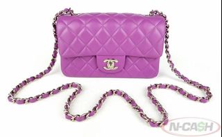 (Category: ) located in . Submitted by luxury_by_n-cash (Listing ID 1340952211, Image 1). Description: .