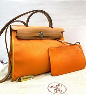 (Kategori: ) berada di . Dikirim oleh charliesluxury.ind (ID iklan 1340909034, Gambar 1). Deskripsi: .