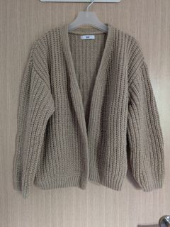 (Category: ) located in . Submitted by kimchilee (Listing ID 1340889516, Image 1). Description: .