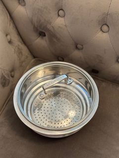 (Category: ) located in . Submitted by vv.luxuries (Listing ID 1340875628, Image 1). Description: .
