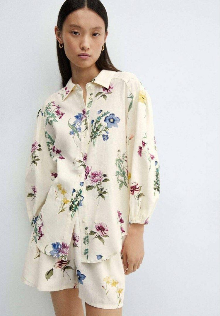 LG: MANGO FLORAL LINEN SHIRT (Category: Blouses) located in Mandaluyong City. Submitted by anythingkavouge (Listing ID 1340886690, Image 2). Description: LOOKING FOR THIS EXACT TOP OF MANGO IN XXS/XS. BNWT OR ALMOST NEW CONDITION. .