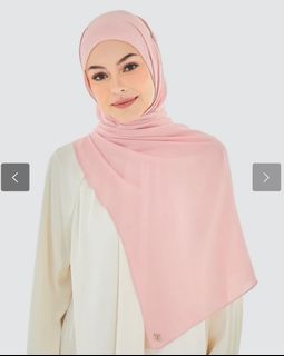 (Category: ) located in . Submitted by farisyahanim_ (Listing ID 1340998362, Image 1). Description: .