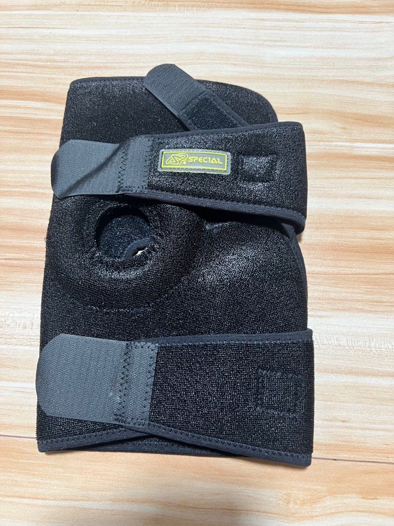Open Patella Knee Support (Category: Medical Supplies & Tools) located in Manila. Submitted by jk2578 (Listing ID 1340958609, Image 2). Description: Open Patella Knee Support 📍Binuksan po item pero hindi ginamit ( unused) Sa Taiwan po binili .