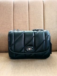 (Kategori: ) berada di . Dikirim oleh rigiebags.collection (ID iklan 1340884220, Gambar 1). Deskripsi: .