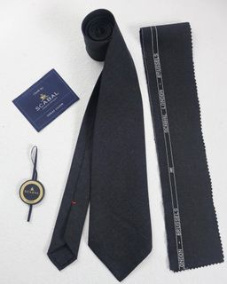 (Category: ) located in . Submitted by brandedclassicwearfabrics (Listing ID 1340996674, Image 1). Description: .