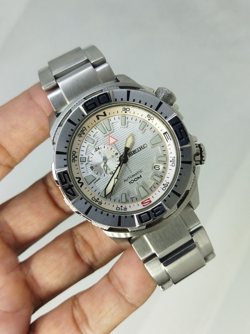 Seiko SSA053 Superior