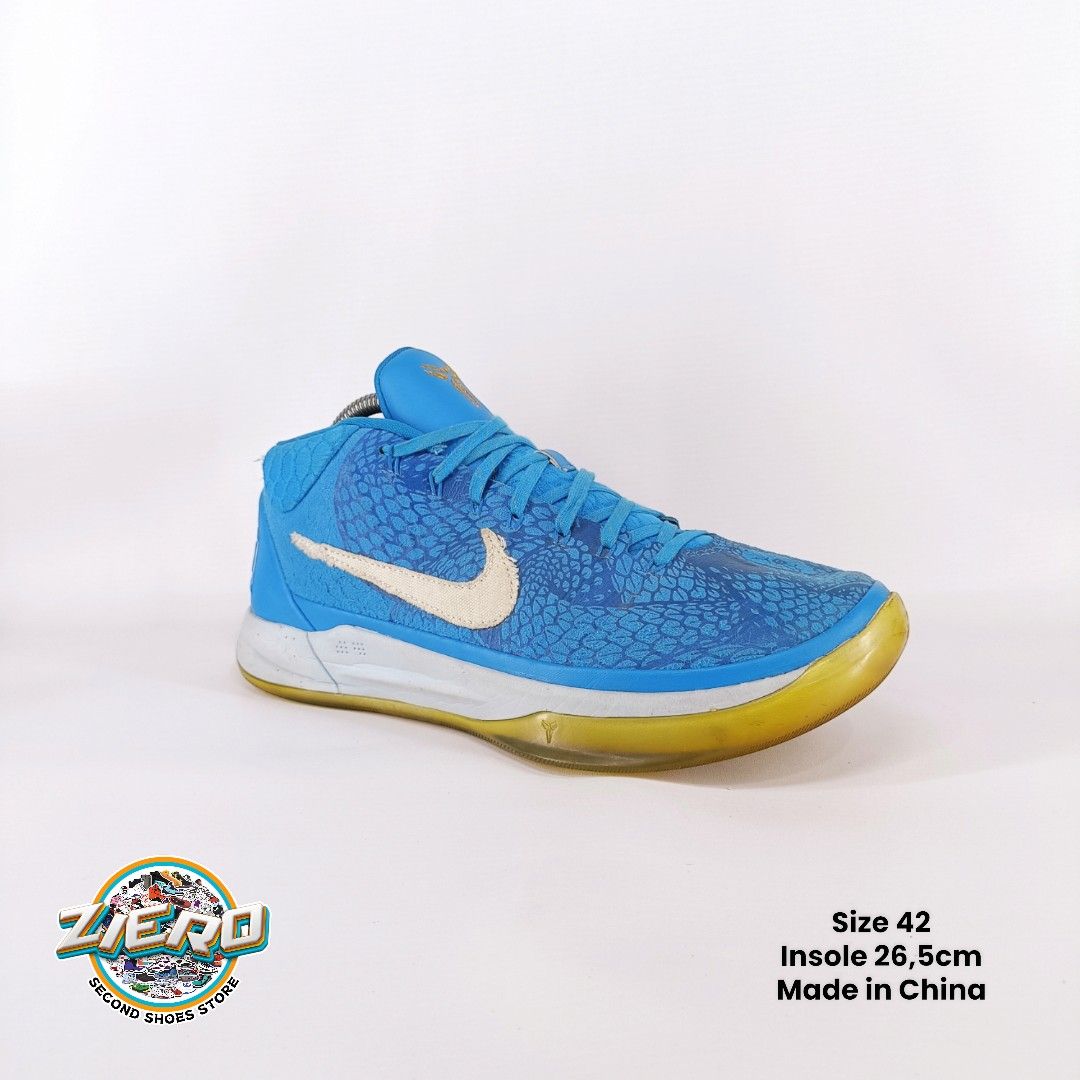 Sepatu basket kobe ad mid SE drozan