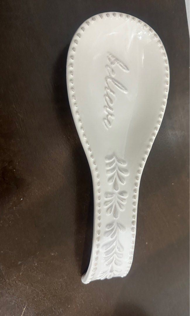 Spoon rest (Category: Dinnerware & Cutlery) located in Manila. Submitted by majimi (Listing ID 1340941545, Image 2). Description: Made of ceramics bought in US .