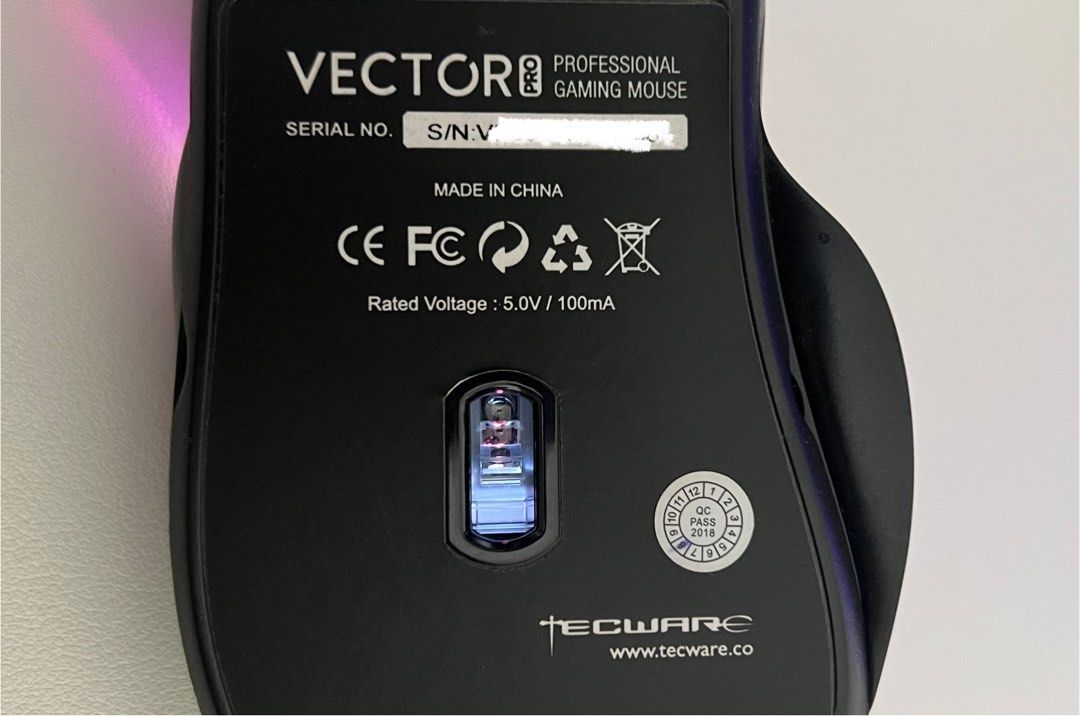 Techware Vector Pro (Category: Everything Else) located in Singapore. Submitted by cxqvt. (Listing ID 1340911018, Image 2). Description: still in good working condition selling due to prefer wireless mouse .