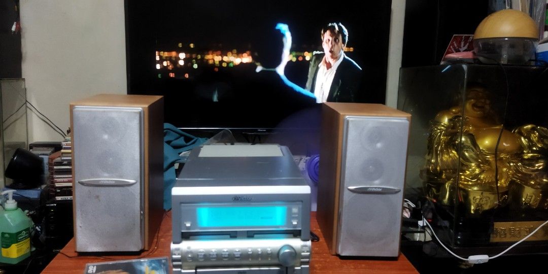 Victor DVD & MD compo System (Category: Soundbars, Speakers & Amplifiers) located in Pasay City. Submitted by marineljapansurplus (Listing ID 1340891814, Image 3). Description: Victor Micro Compo MD System CA-UXW7DVD-M DvD / CD 💿: Working 👍 Tuner 📻: Working 👍(complete all local FM/AM station) With Loop antenna included Dual MD (Mini Disc) 💾: Both Working (MDLP) Cassette worn out belt, as is... Aux-in / Dig opt in USB audio Power 🔌: 100v 60W