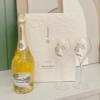 （分類：）位於 。 由 danishopper 提交（商品編號 1341213878，圖片 1）。簡介： 。
