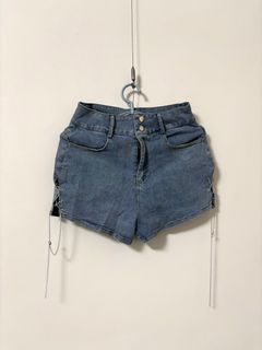 由 bluelisach91127 (刊登 ID 1341215330，圖片 1) 提交，位於 的 (類別：)，說明：。