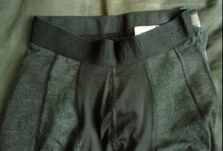 （分類：）位於 。 由 pants22 提交（商品編號 1341100359，圖片 1）。簡介： 。