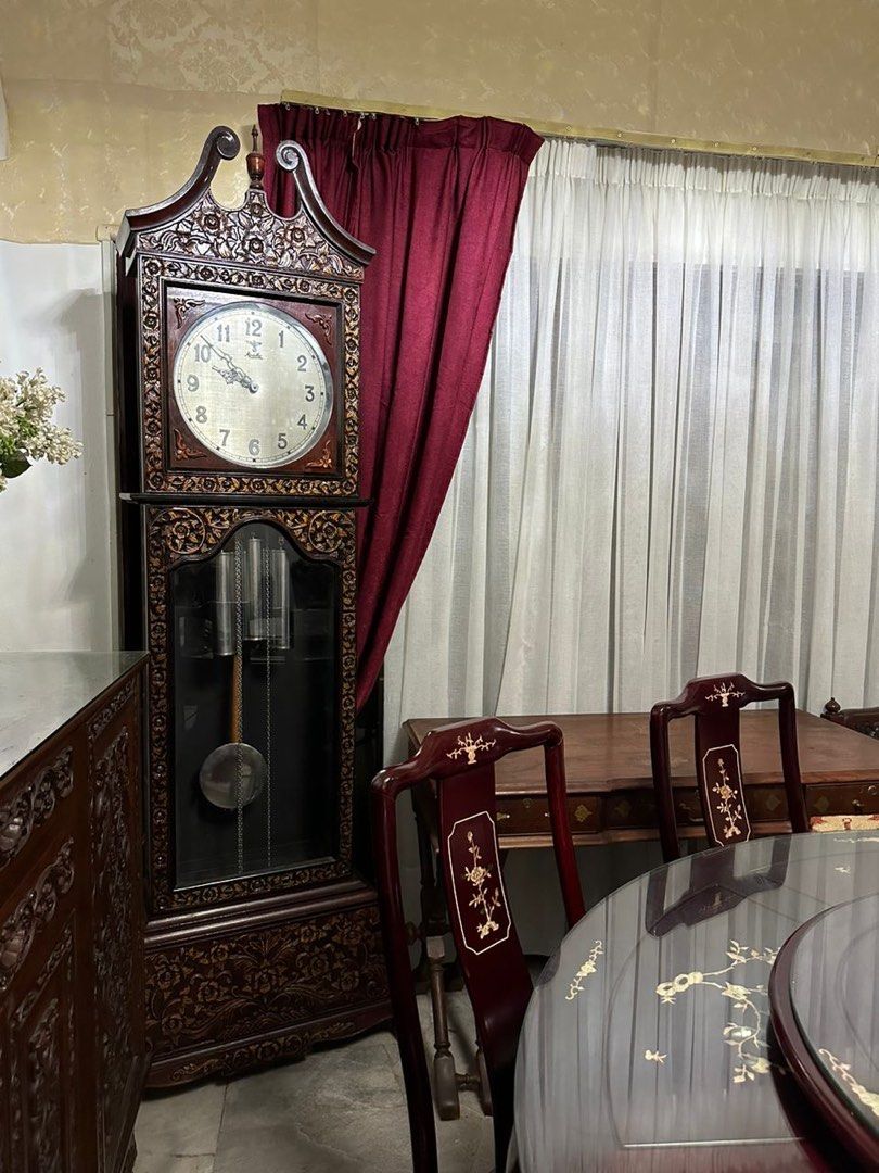 Moathe Antique moathe clock, Furniture & Home Living, Furniture, Chairs on ...