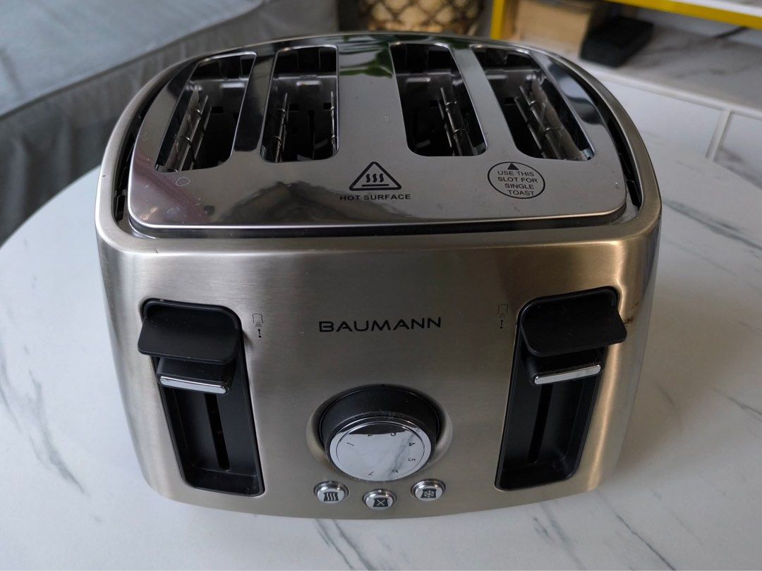 Baumann 4-Slice Slot Bread Toaster (Category: Ovens & Toasters) located in Bacoor. Submitted by mydeclutt (Listing ID 1341074490, Image 2). Description: Original Baumann bought in SnR with box Retails for around PHP3k Used once to try, never got to use again after.