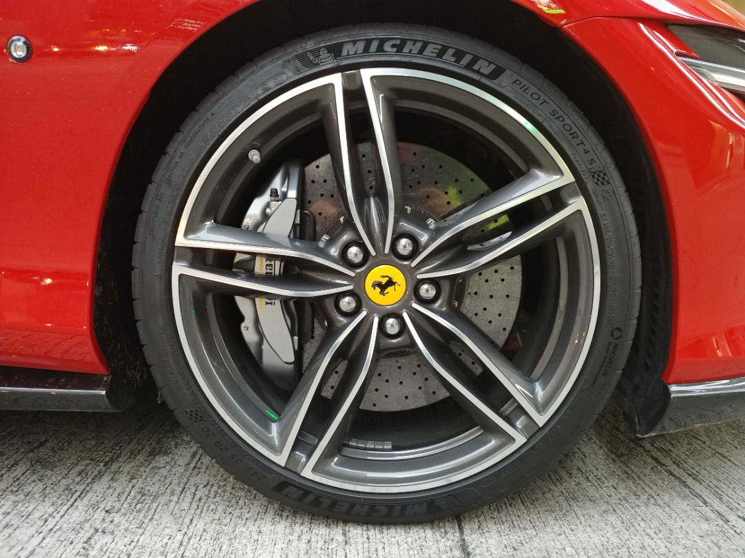 Ferrari ROMA Auto62863126848259114