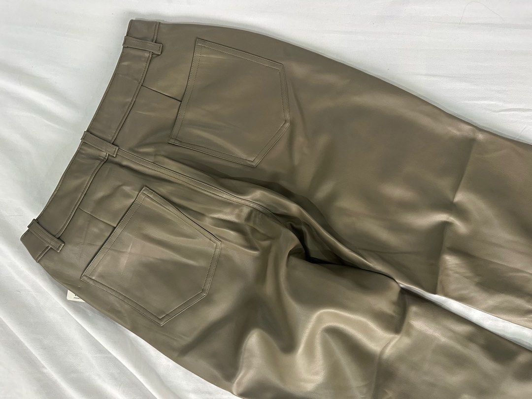 GU Taupe Leather Pants (Category: Jeans) located in Marikina City. Submitted by retailr (Listing ID 1341178421, Image 3). Description: GU Synthetic Leather Pants in this beautiful color! Easy to match with anything and everything. Retail Price: ¥2990 ~ ₱1500 RFS: Too Small :(( .
