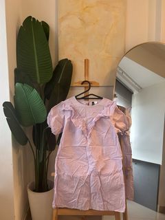 (Category: ) located in . Submitted by thriftwithyan (Listing ID 1341165368, Image 1). Description: .