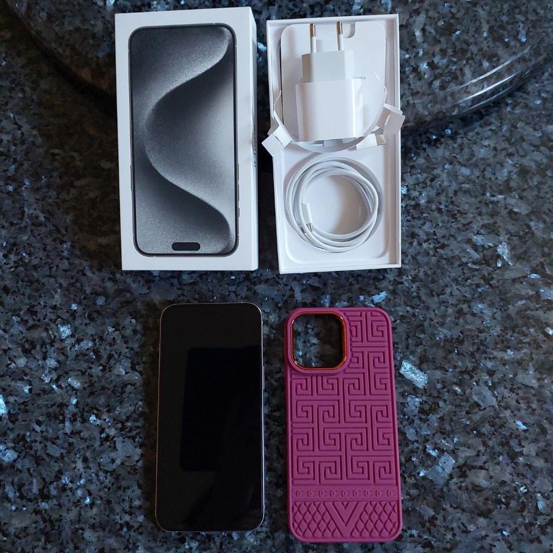 Iphone 15 Pro Max 256GB Titanium White Garansi Ibox hingga November