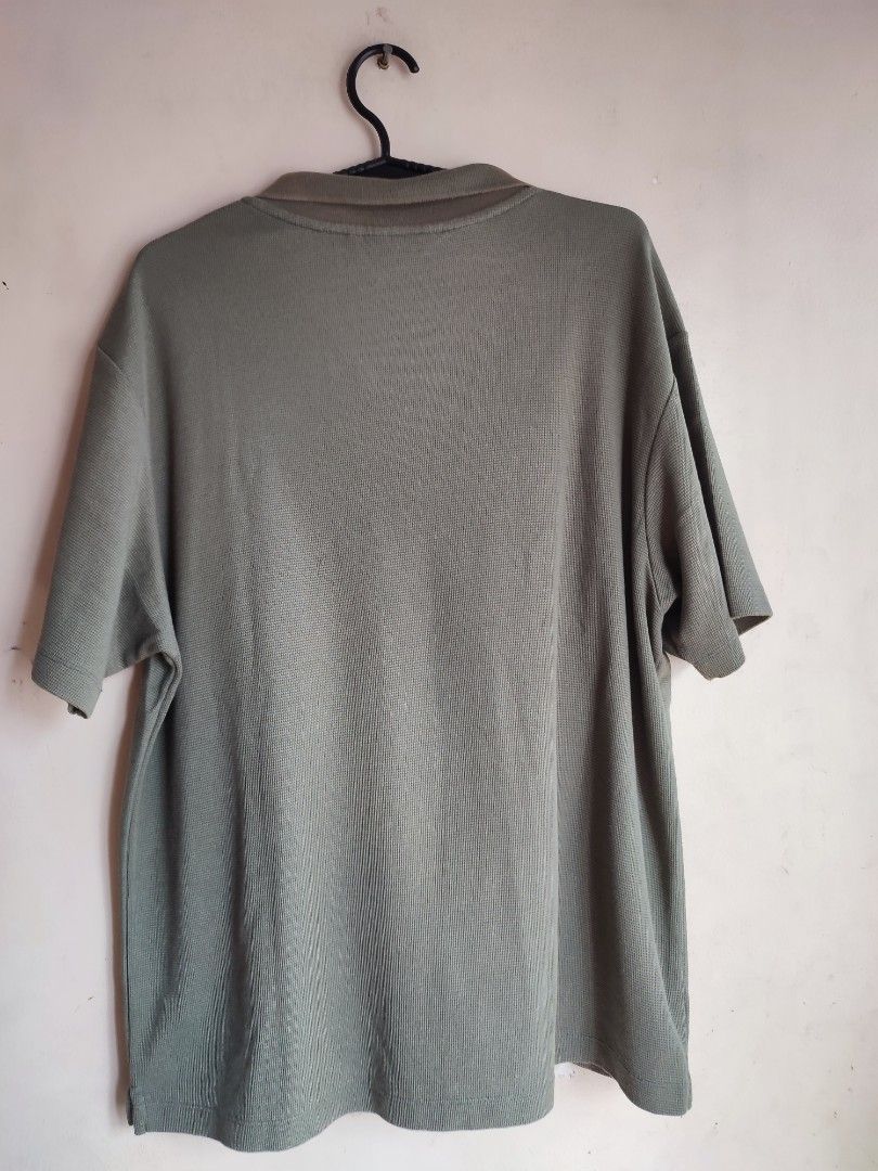 Memo Mens Polo Shirt (Category: Tshirts & Polo Shirts ) located in Manila. Submitted by deeastrid (Listing ID 1341138696, Image 3). Description: .