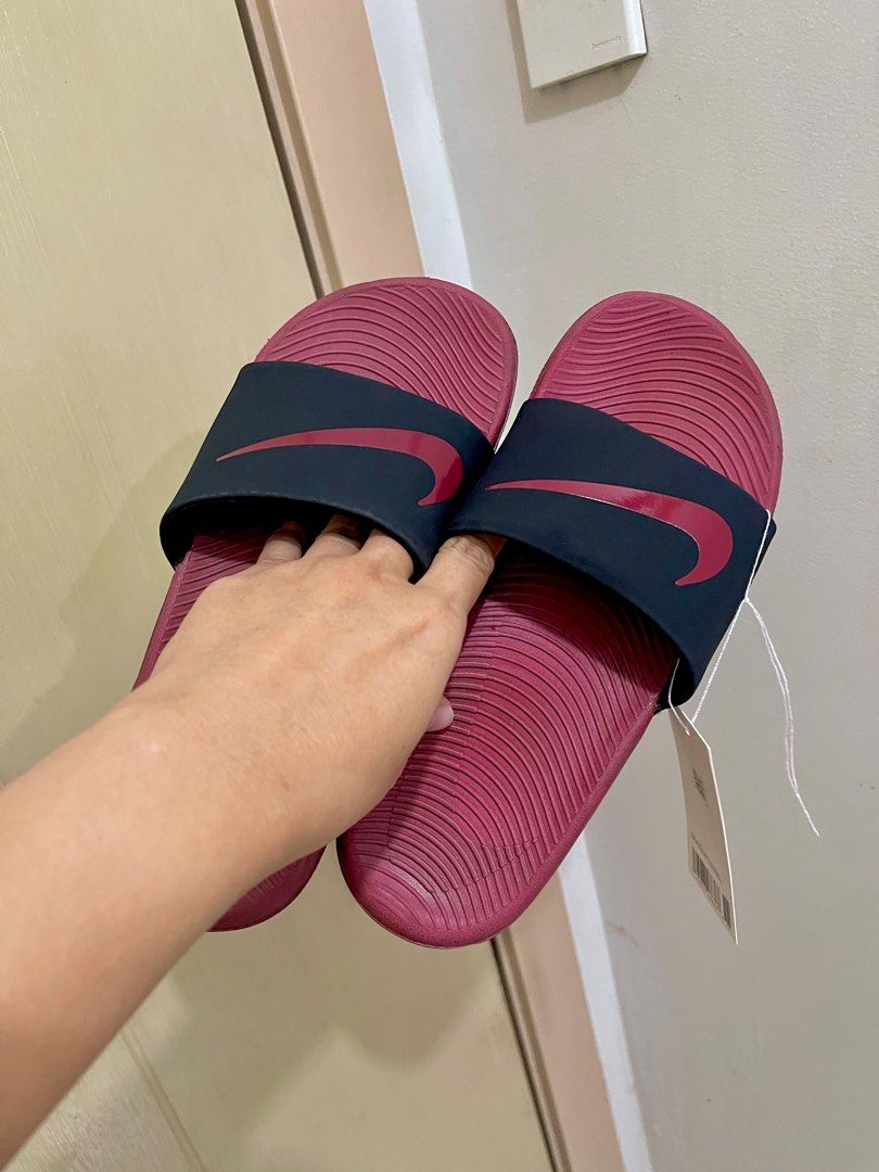 Nike slides size 6 women s Women s Fashion Footwear Flats Sandals on Carousell