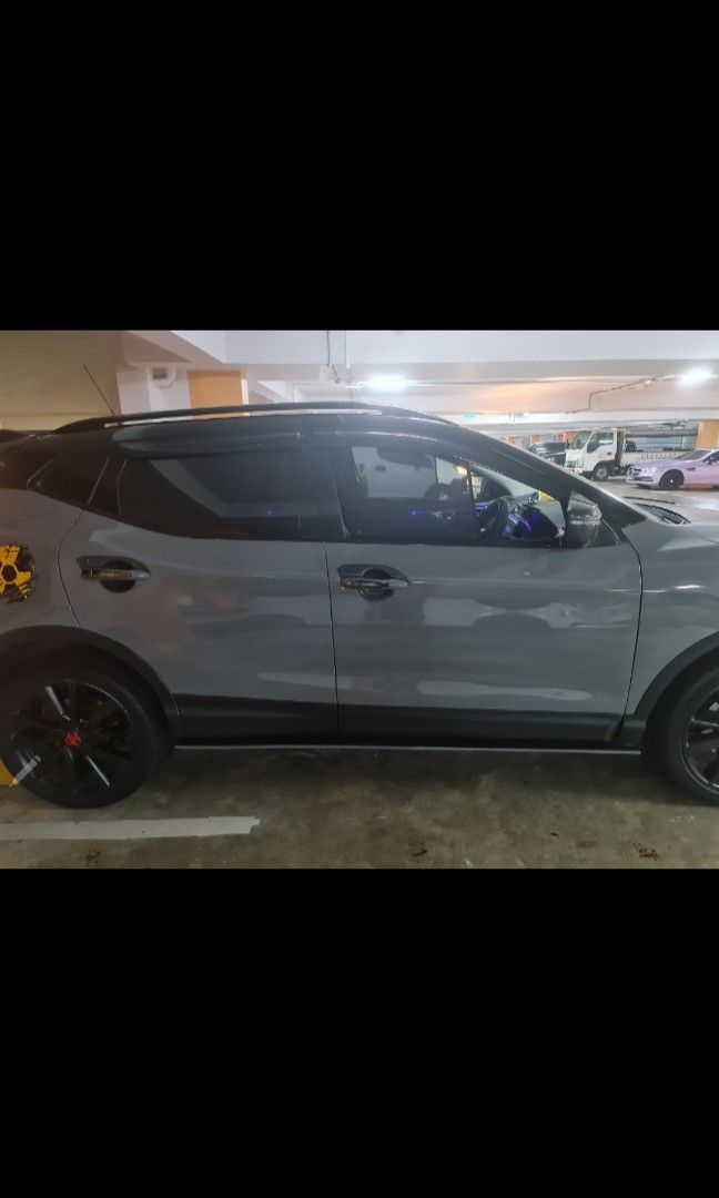 Nissan Qashqai 2.0 Premium Moonroof Auto (Category: Used Cars) located in Singapore. Submitted by ravveena90 (Listing ID 1341049782, Image 2). Description: Only have Modified the exterior of the car and every to do with the engine is all stock.. Definitely a head turner rare Nissan Qashqai on the road. Open to negotiations..