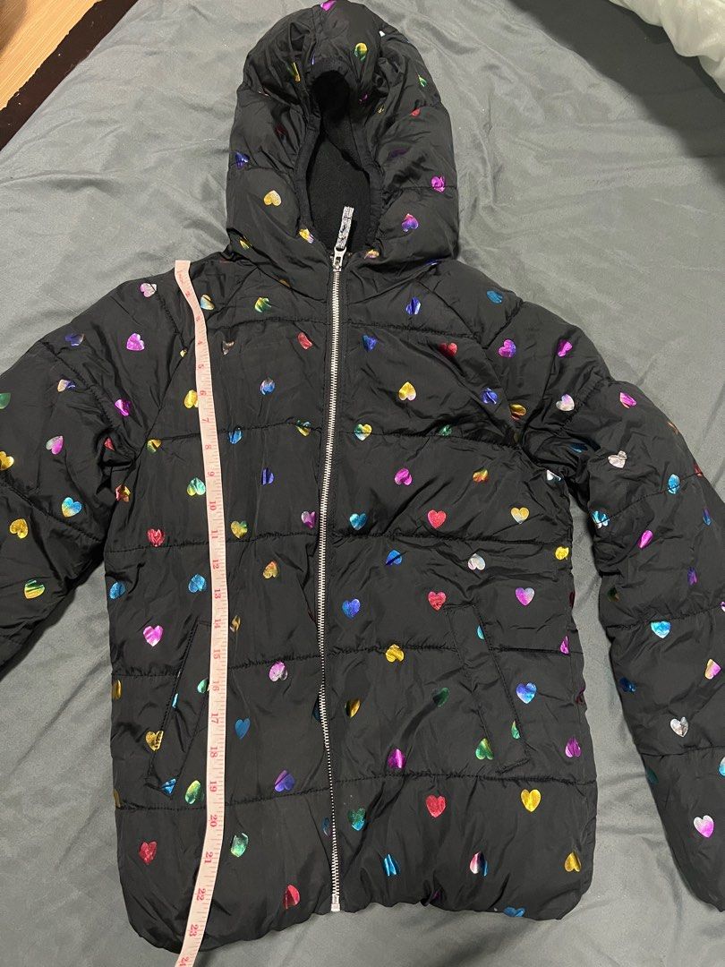Old Navy Puffer Jacket with Colorful Hearts (Category: Coats, Jackets and Outerwear) located in Pasig City. Submitted by mjqueen (Listing ID 1341212884, Image 1). Description: Old Navy Black Puffer Zip-Up Jacket with Colorful Hearts size: XL 14 measurement using tape measure shoulder to bottom: 23 inches chest: 16.5 inches arms: 23 inches.