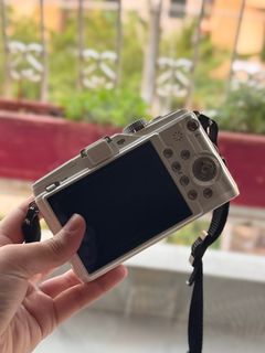 （分類：）位於 。 由 vintageNauthentic 提交（商品編號 1341142510，圖片 1）。簡介： 。
