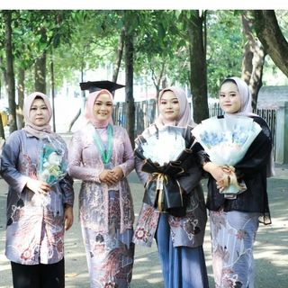(Kategori: ) berada di . Dikirim oleh lianadewia82710 (ID iklan 1341134037, Gambar 1). Deskripsi: .