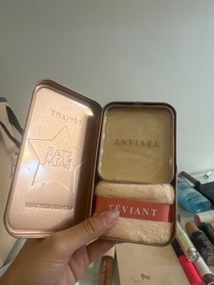 (Category: ) located in . Submitted by destashingmycloset (Listing ID 1341145959, Image 1). Description: .