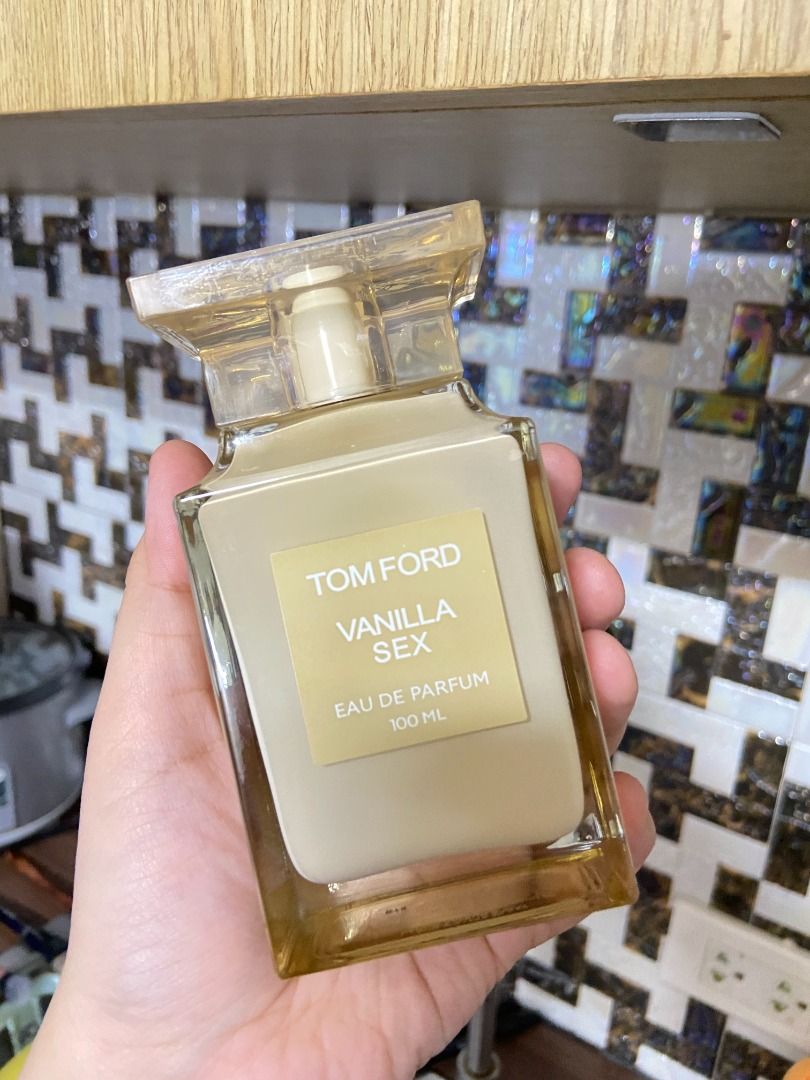 Tom Ford Vanilla Sex EDP (Category: Fragrance & Deodorants) located in Antipolo. Submitted by nuggets09 (Listing ID 1341156672, Image 2). Description: Tom Ford Vanilla Sex sprayed once and not my preference *still negotiable ◡̈ Loc: Manila (UST) or Lower Antipolo MOP: Gcash .