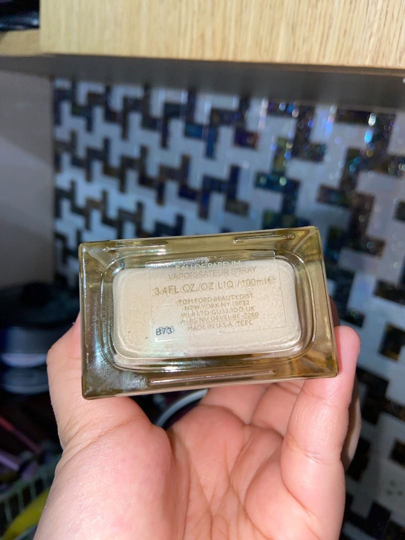 Tom Ford Vanilla Sex EDP (Category: Fragrance & Deodorants) located in Antipolo. Submitted by nuggets09 (Listing ID 1341156672, Image 3). Description: Tom Ford Vanilla Sex sprayed once and not my preference *still negotiable ◡̈ Loc: Manila (UST) or Lower Antipolo MOP: Gcash .