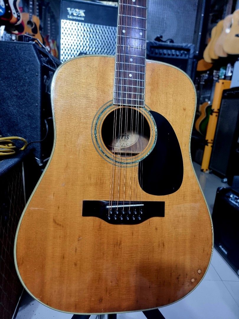 Vintage morris 12strings acoustic guitar (Category: Musical Instruments) located in Binan City. Submitted by jamrock.music (Listing ID 1341225212, Image 2). Description: for sale Morris b40 12strings acoustic guitar Made in japan price:18500.