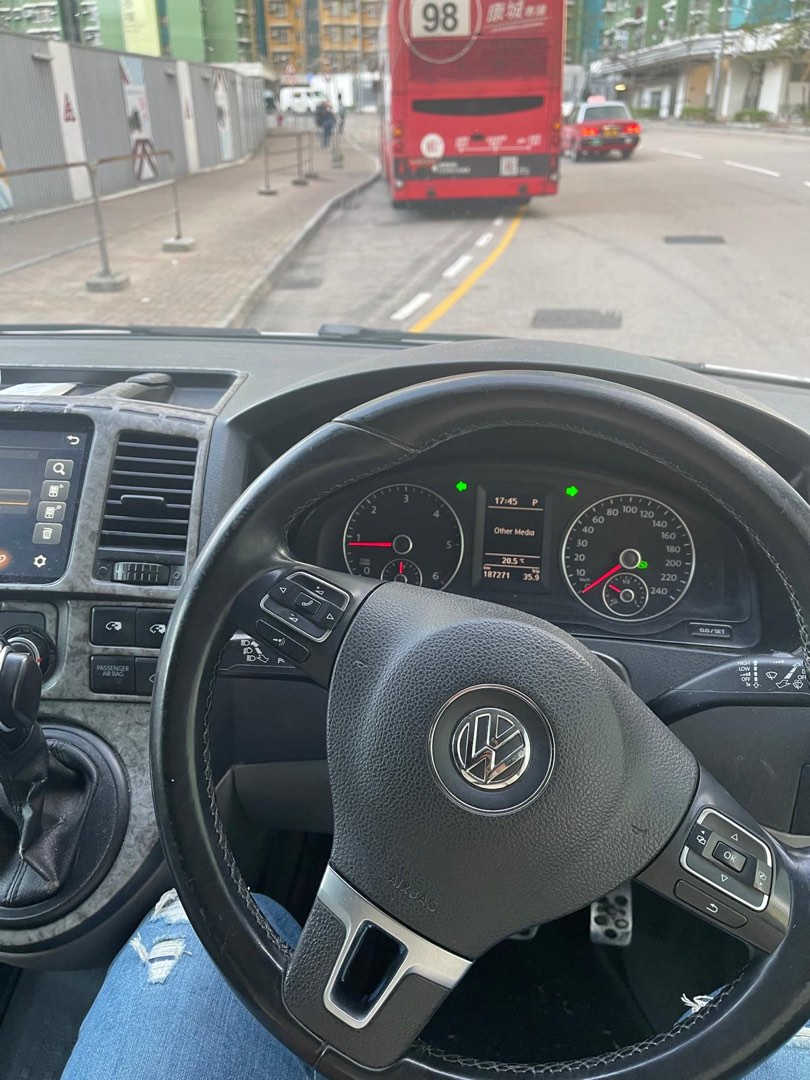 Volkswagen TRANSPORTER T5 Auto62863128562561112