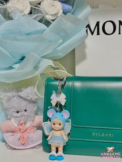 (Category: ) located in . Submitted by watchapparel (Listing ID 1341189072, Image 1). Description: .