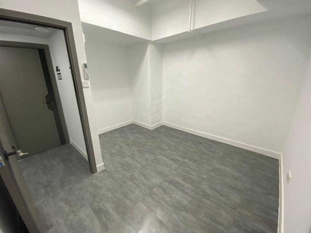 Tuen Mun De Rong Studio63437621968130110