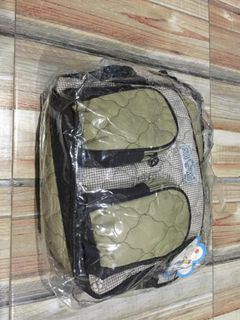 (Kategori: ) berada di . Dikirim oleh declutterbyaddisa (ID iklan 1341242669, Gambar 1). Deskripsi: .
