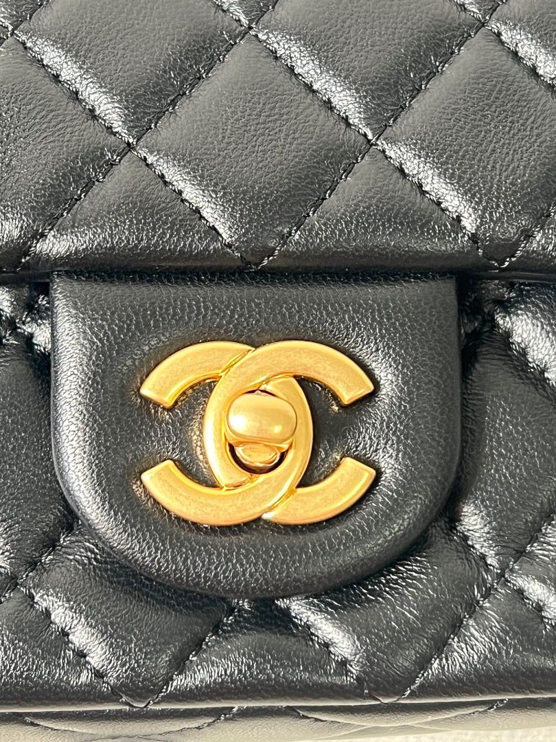 Chanel Black Lambskin Quilted Mini Rectangular CC Pearl Crush Single Flap Bag (Category: Luxury Bags & Wallets) located in Antipolo. Submitted by chanchimj (Listing ID 1341298265, Image 2). Description: .