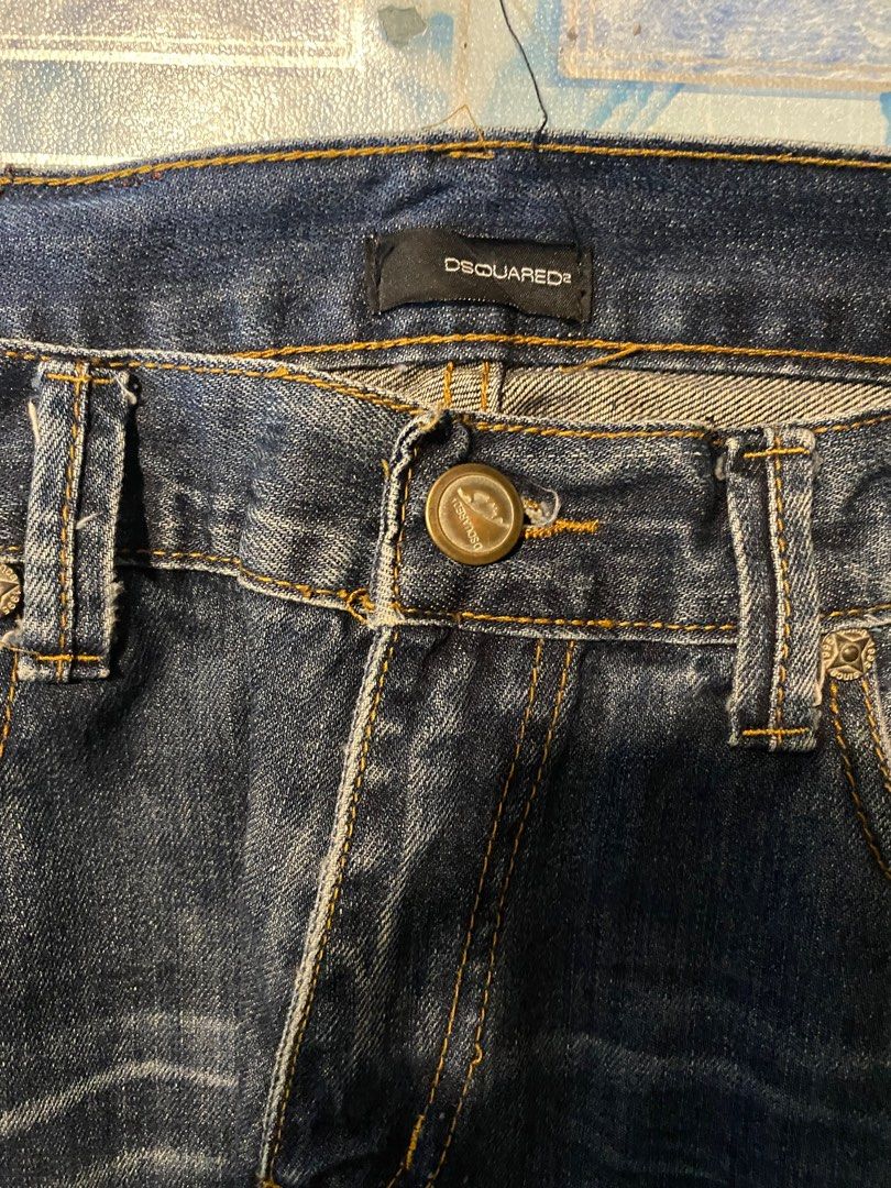 Dsquared2 jeans (Category: Jeans) located in Navotas City. Submitted by patrickvarg (Listing ID 1341327035, Image 3). Description: Waistline: 32 -34 Length: 39 Color may vary due to lighting Issue: heel bite .