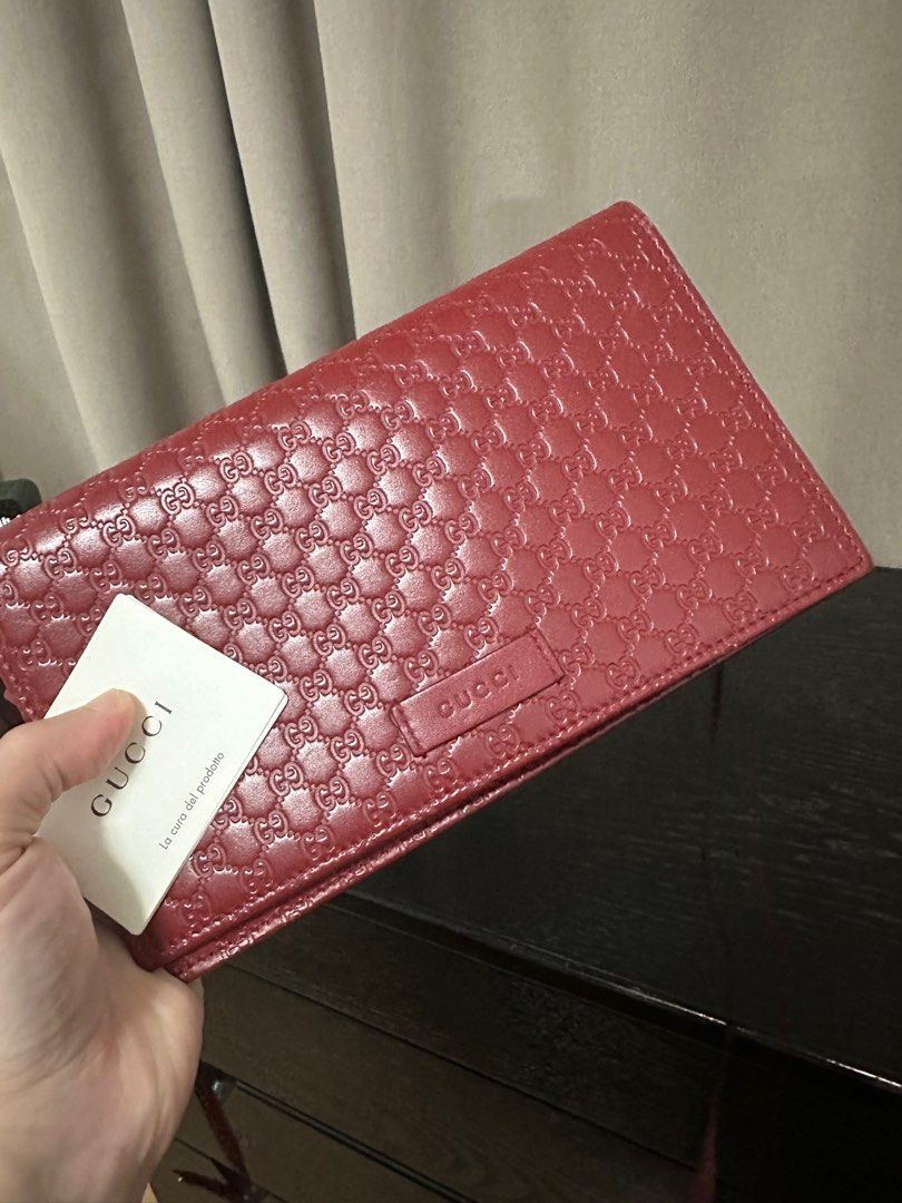 Gucci woc (Category: Luxury Bags & Wallets) located in Quezon City. Submitted by shopatpoisonivy (Listing ID 1341352847, Image 3). Description: Declutter 💯 % authentic money back guarantee Selling it very low. Check in other seller first para may idea po kayo sa price. .