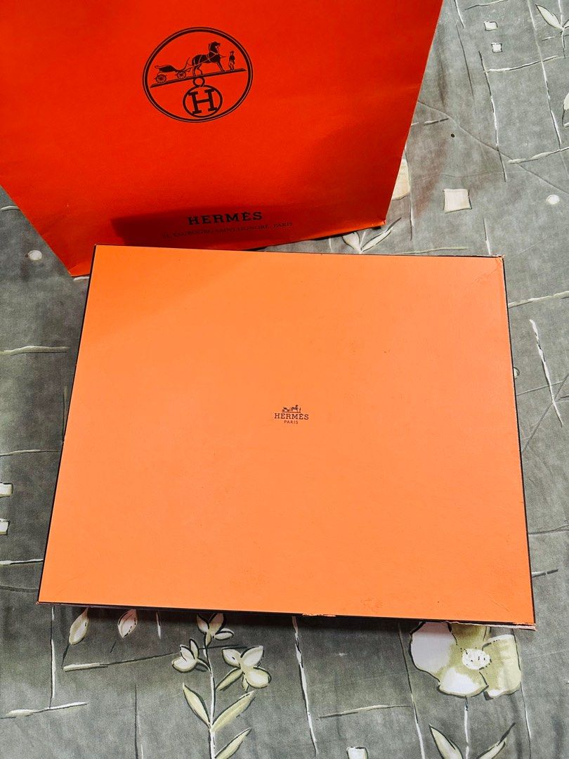 Hermes Evelyne (Category: Luxury Bags & Wallets) located in Olongapo. Submitted by howietv (Listing ID 1341383770, Image 2). Description: For Sale Hermes Evelyne 3 GM .