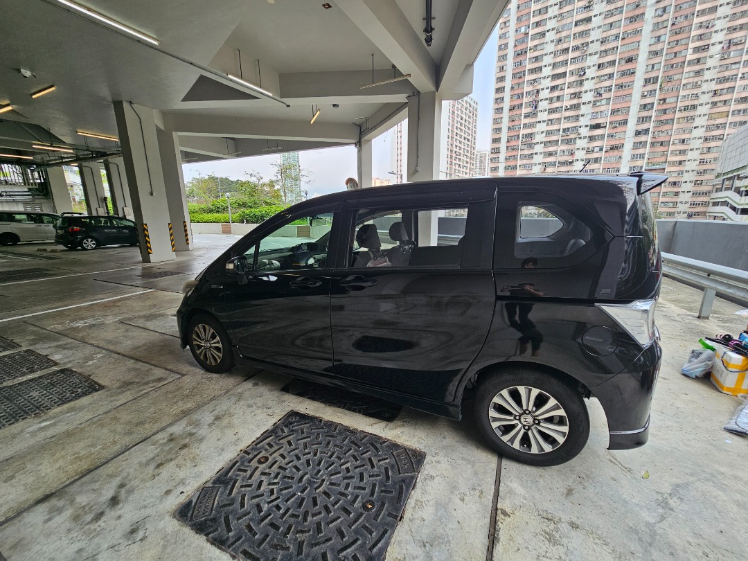 Honda Freed 1.5 Hybrid 1.5 G (A)62863173647489114