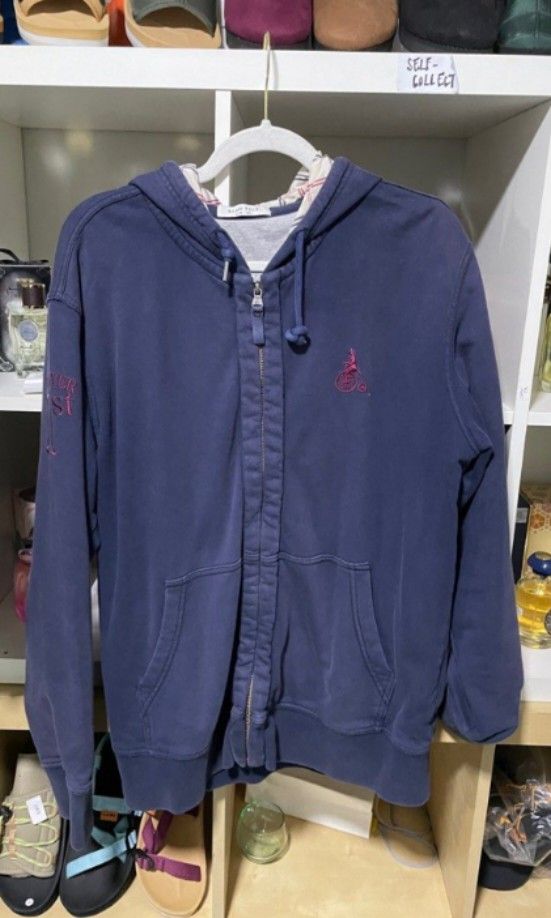 Jacket (Category: Coats, Jackets and Outerwear) located in Singapore. Submitted by urtrashmytreasure (Listing ID 1341407575, Image 3). Description: CLEARANCE!!! Item is still in a very good condition FAST DEAL $15 DELIVERY $10 ISLANDWIDE BUY 5 ITEMS FREE DELIVERY PLUS FREE SWEATSHIRT!! Hurryyyyyyy!!.