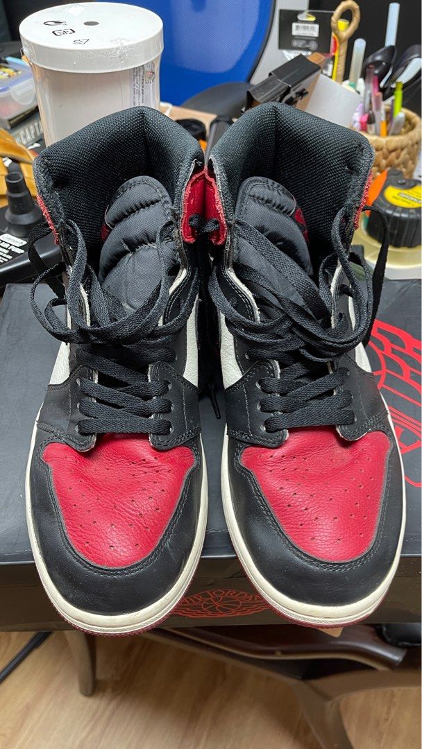 Jordan 1 Bred Toe Size 10.5 (Category: Sneakers) located in Manila. Submitted by deathflips (Listing ID 1341256191, Image 2). Description: Bought from Flight Club NYC in 2018 Used but not abused Size 10.5 Comes with original box Last price.