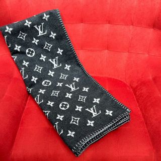 （分類：）位於 。 由 puckymh 提交（商品編號 1341399468，圖片 1）。簡介： 。
