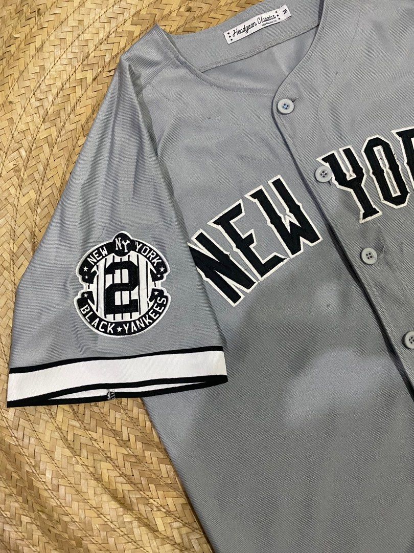 New york yankees vintage jersey (Category: Tshirts & Polo Shirts ) located in Batangas. Submitted by arries_thirft (Listing ID 1341342339, Image 2). Description: Vintage new york yankees jersey Excellent condition No issue 10/10 colorrate Size large Dimes 23 x 28.5 2000 free shipping Batangas location.